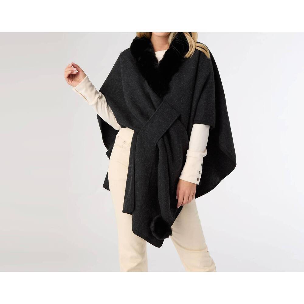 NEW COCO + CARMEN rae pull through wrap with faux fur in black heather
